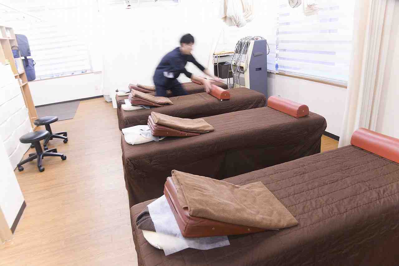 KKDの正社員 あん摩マッサージ指圧師 接骨院・整骨院 鍼灸整骨院の求人情報イメージ1