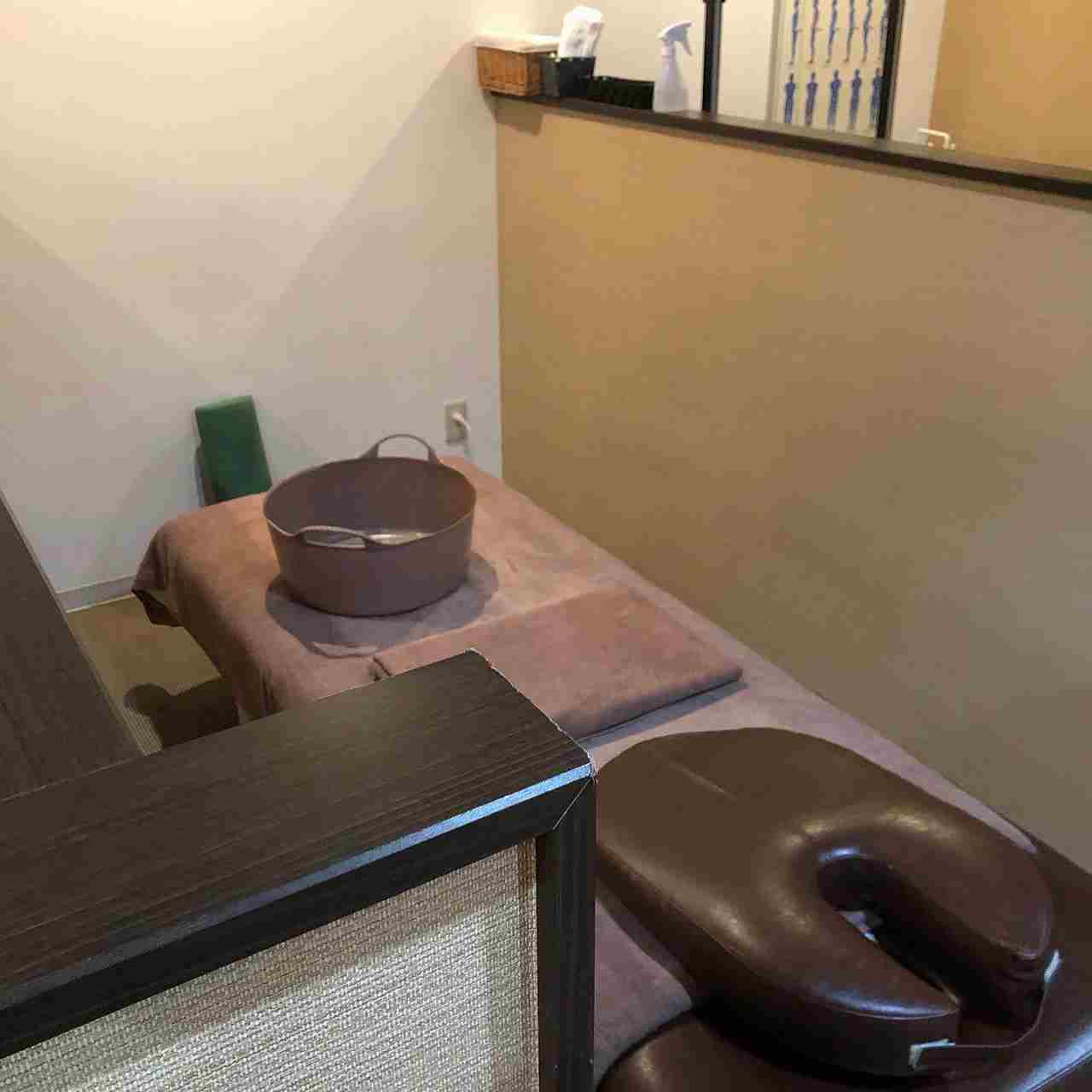 鶴橋こころ整体整骨院の正社員 鍼灸師 接骨院・整骨院 鍼灸整骨院 リラクサロン・整体院の求人情報イメージ2