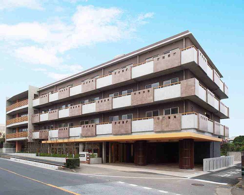 正社員 相談員 介護施設求人イメージ