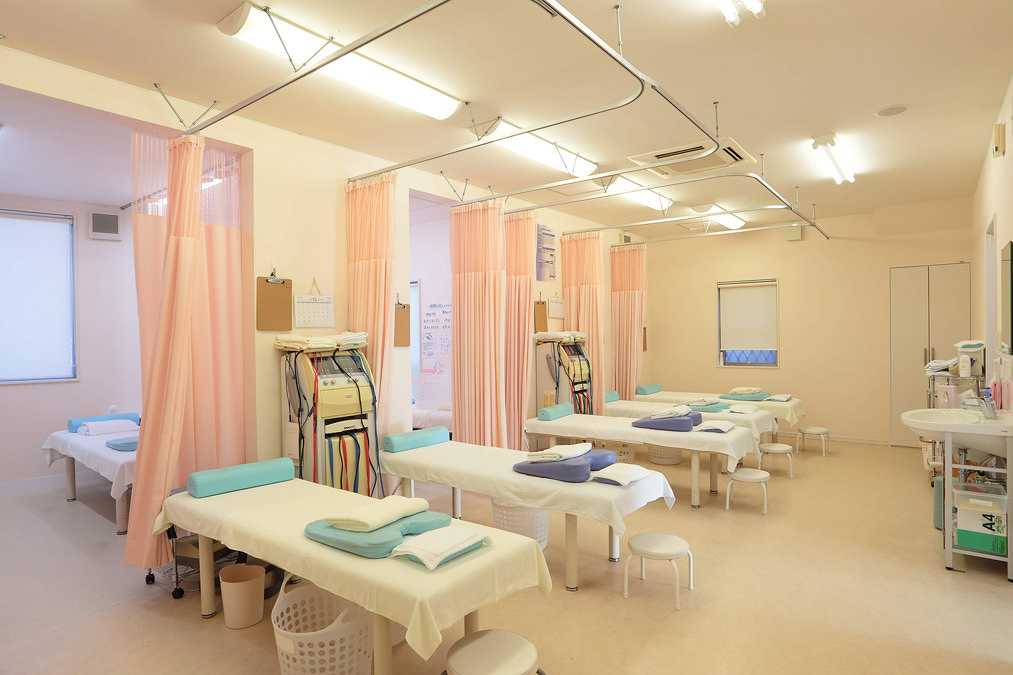 TAG たぶし鍼灸整骨院 本院の正社員 柔道整復師 接骨院・整骨院 鍼灸整骨院求人イメージ