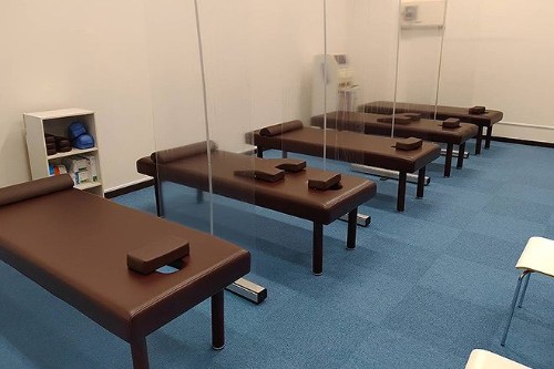 らくなる らくなる整骨院 イオン隼人国分院の正社員 柔道整復師 接骨院・整骨院求人イメージ