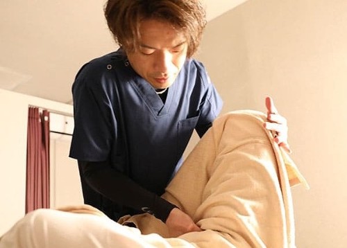 中部メディカルの正社員 あん摩マッサージ指圧師 接骨院・整骨院 鍼灸整骨院求人イメージ