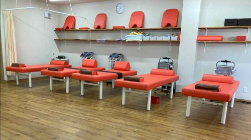 正社員 機能訓練指導員 介護施設求人イメージ