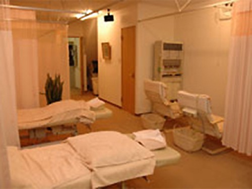 正社員 あん摩マッサージ指圧師 接骨院・整骨院 鍼灸整骨院求人イメージ